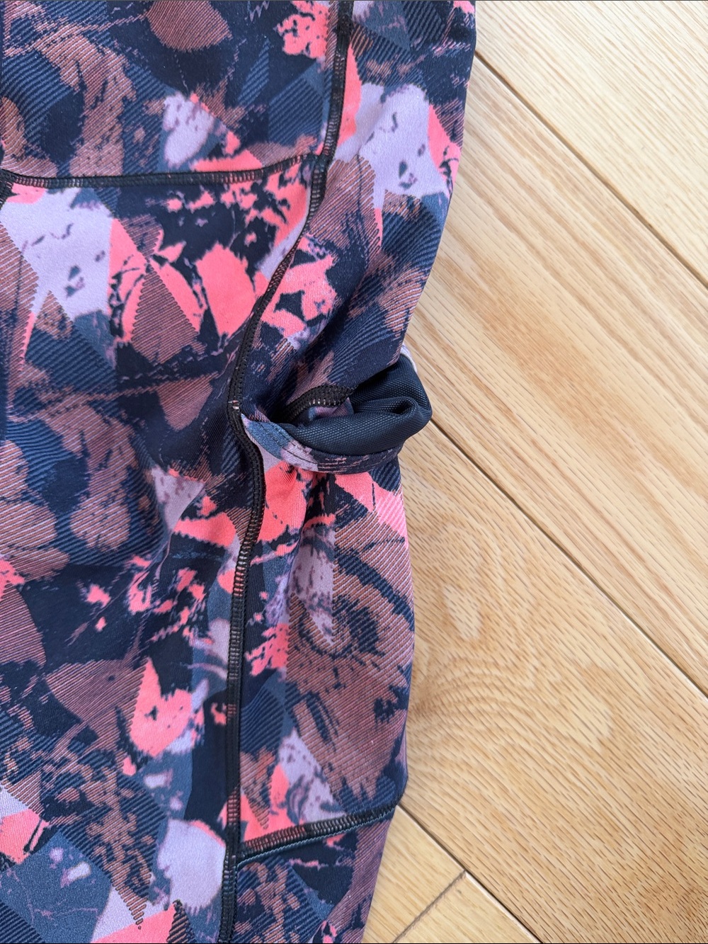 Lululemon Fast & Free 7/8 Tight II 25" - Picture 7 of 10